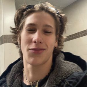 Meet your Posher, Weston